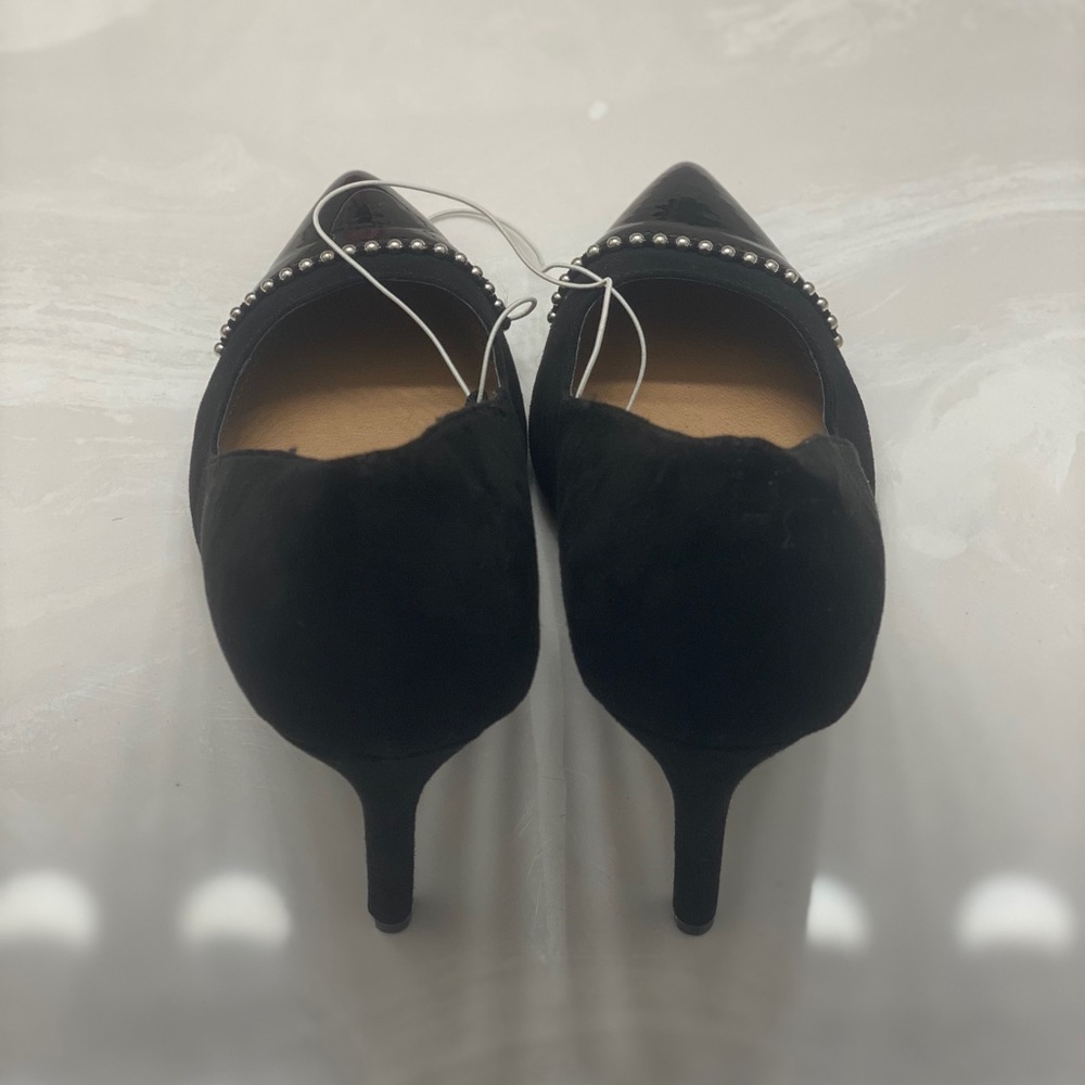 Report Heels - Picture 3 of 6